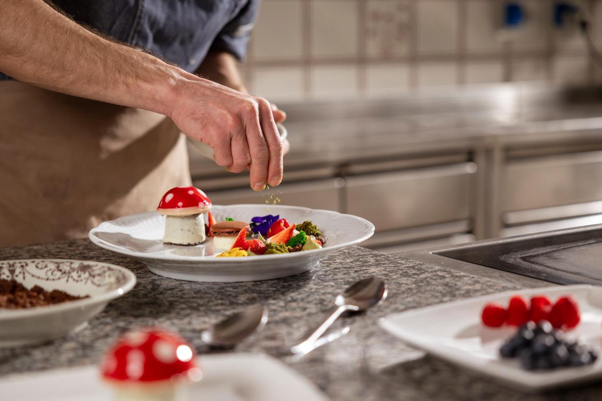 Hotel Terme Antico Bagno Pozza di Fassa Ngoại thất bức ảnh
