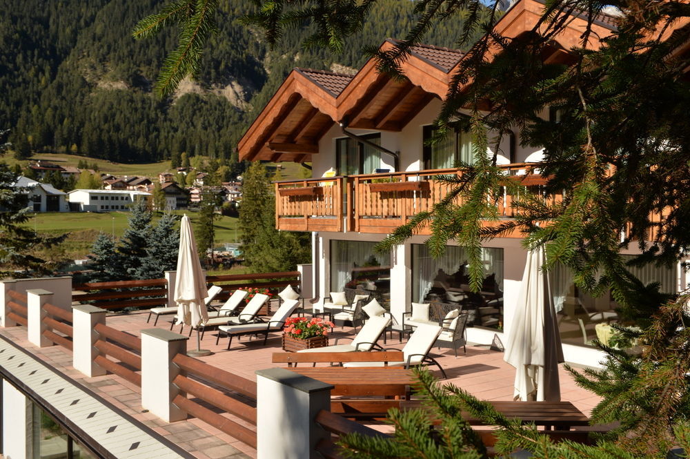 Hotel Terme Antico Bagno Pozza di Fassa Ngoại thất bức ảnh
